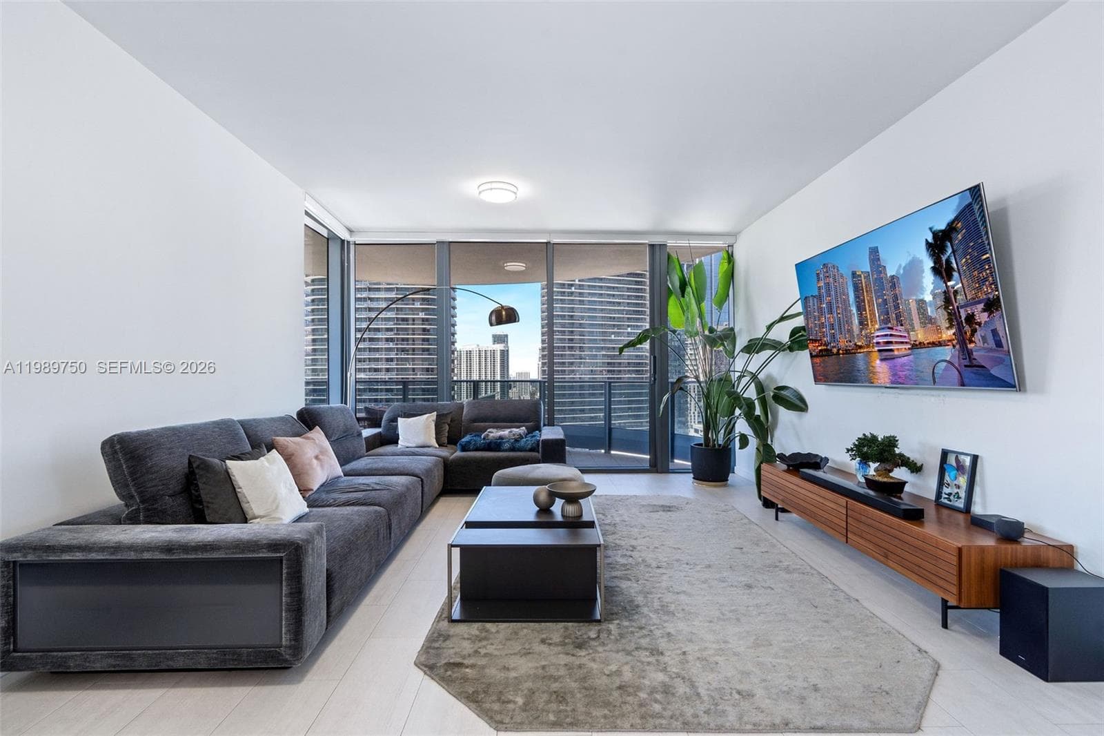 Brickell Flatiron Unit 2812 condo for sale at 1000 Brickell Plz # 2812, Miami, FL 33131
