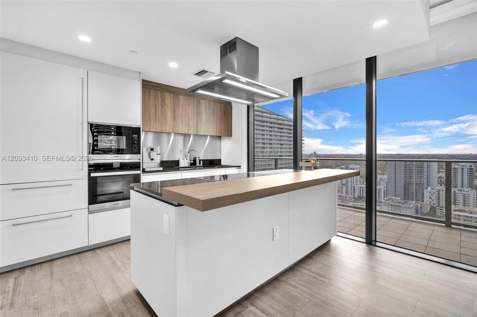 Brickell Flatiron Unit 3112 condo for rent at 1000 Brickell Plz # 3112, Miami, FL 33131