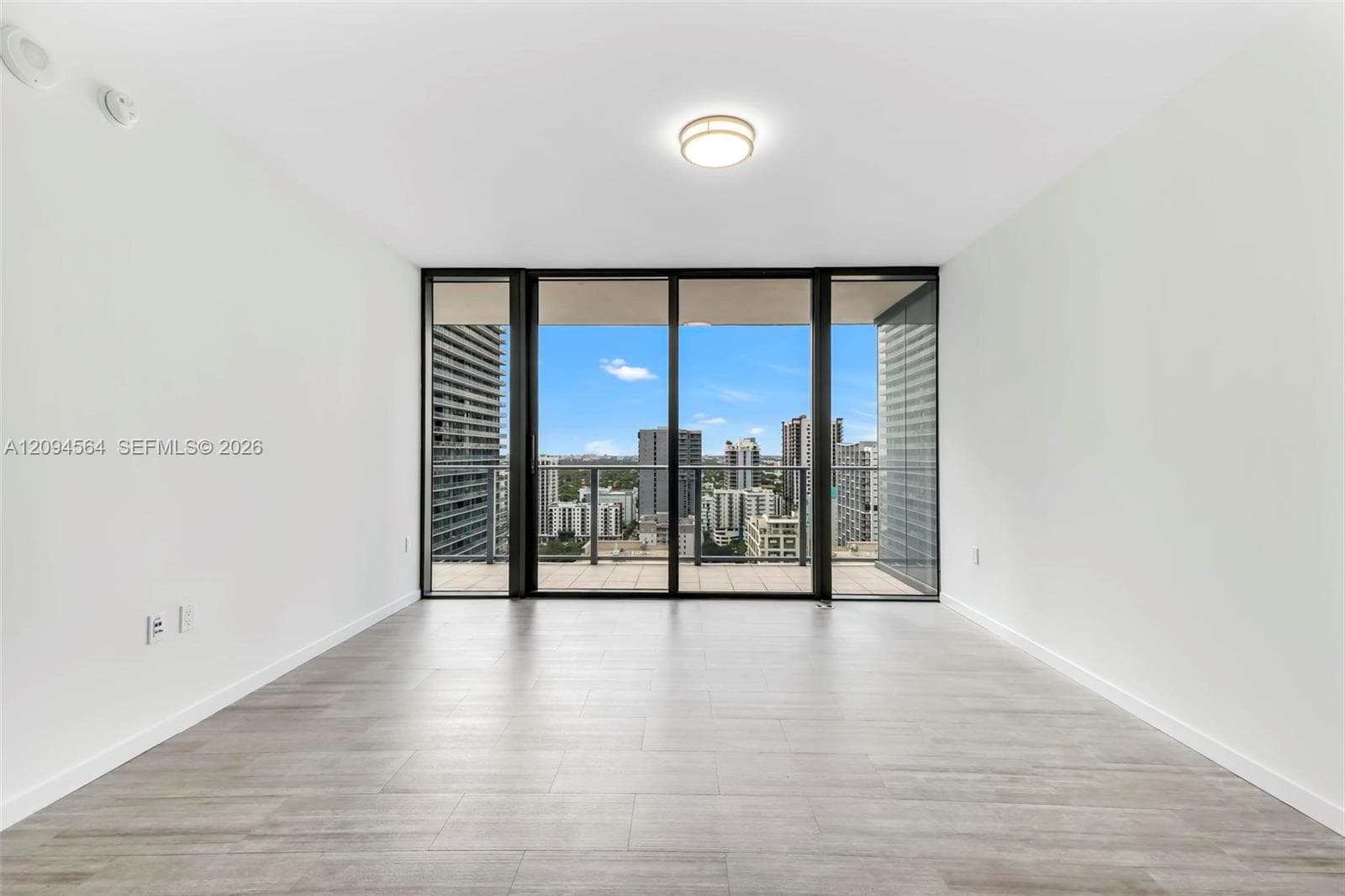 Brickell Flatiron Unit 2304 condo pending at 1000 Brickell Plaza # 2304, Miami, FL 33131