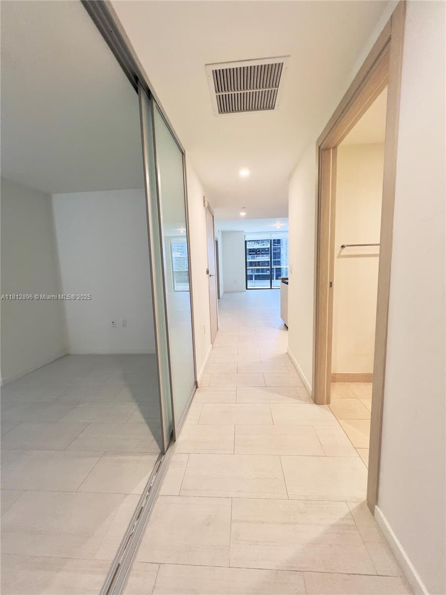 Brickell Flatiron Unit 2205 condo rented at 1000 Brickell Plz # 2205, Miami, FL 33131