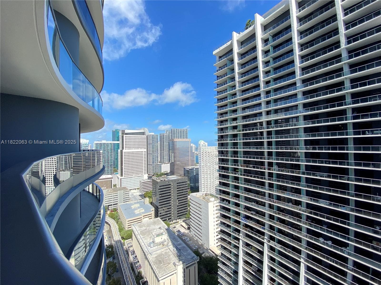 Brickell Flatiron Unit 3807 condo rented at 1000 Brickell Plaza # 3807, Miami, FL 33131