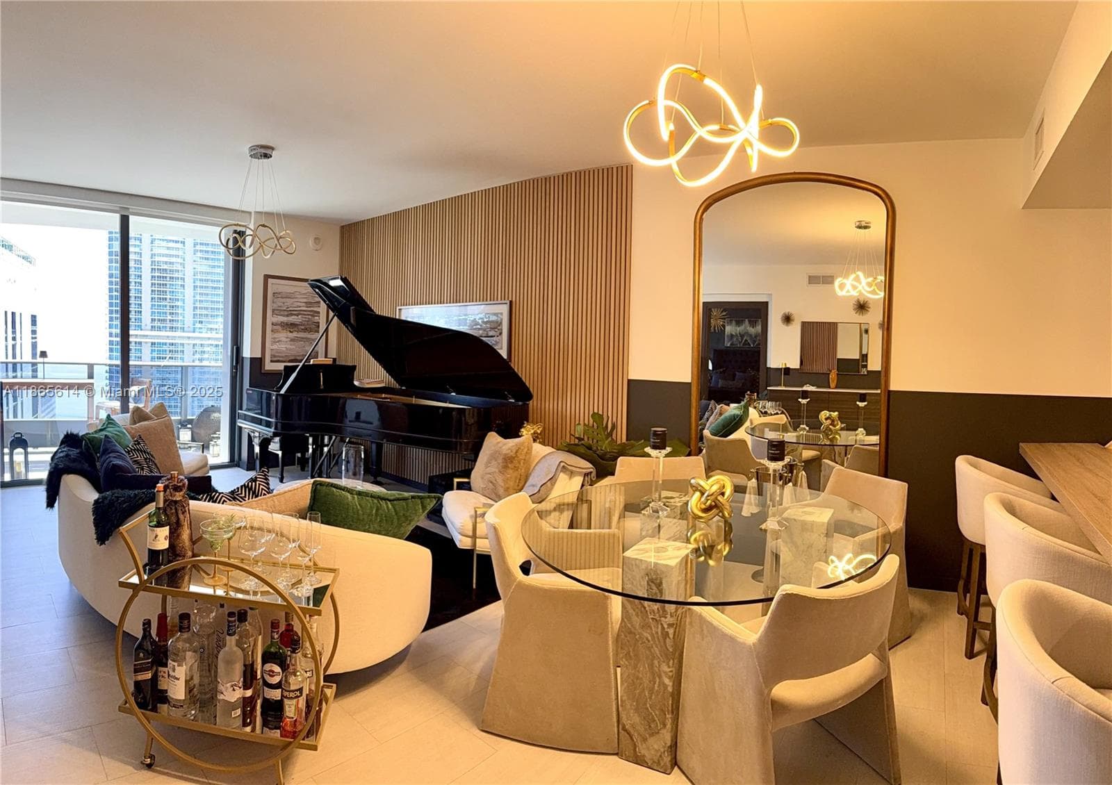 Brickell Flatiron Unit 4803 condo rented at 1000 Brickell Plz # 4803, Miami, FL 33131
