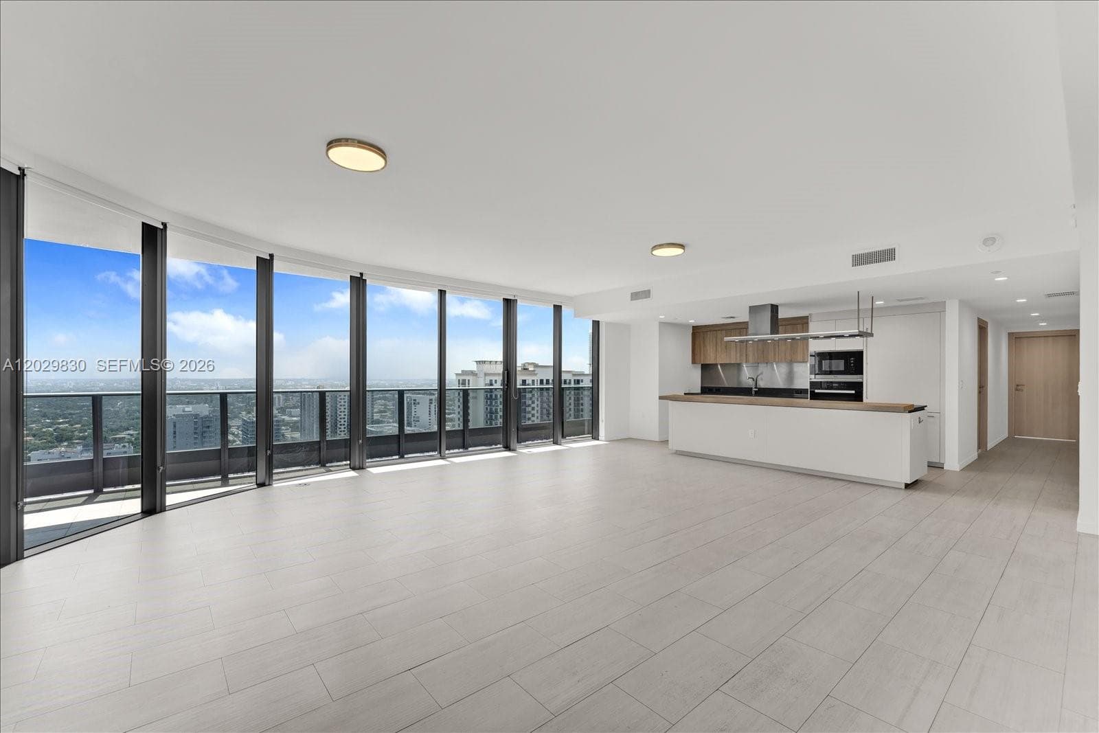 Brickell Flatiron Unit 3602 condo pending at 1000 Brickell Plaza # 3602, Miami, FL 33131